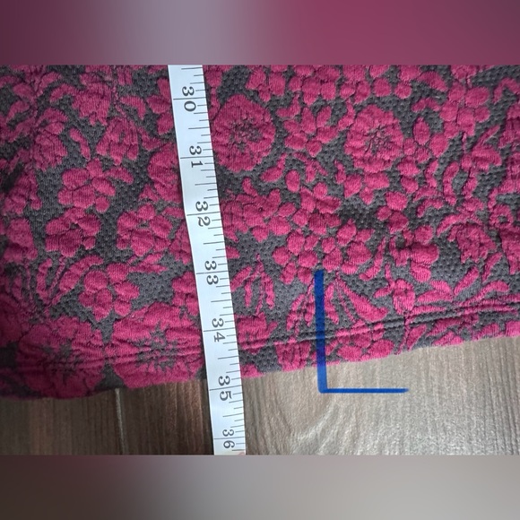 New! Never Worn Jacquard Dress 👗 - Picture 11 of 11